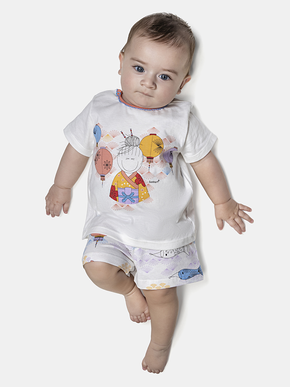 Conjunto blusa manga curta com short